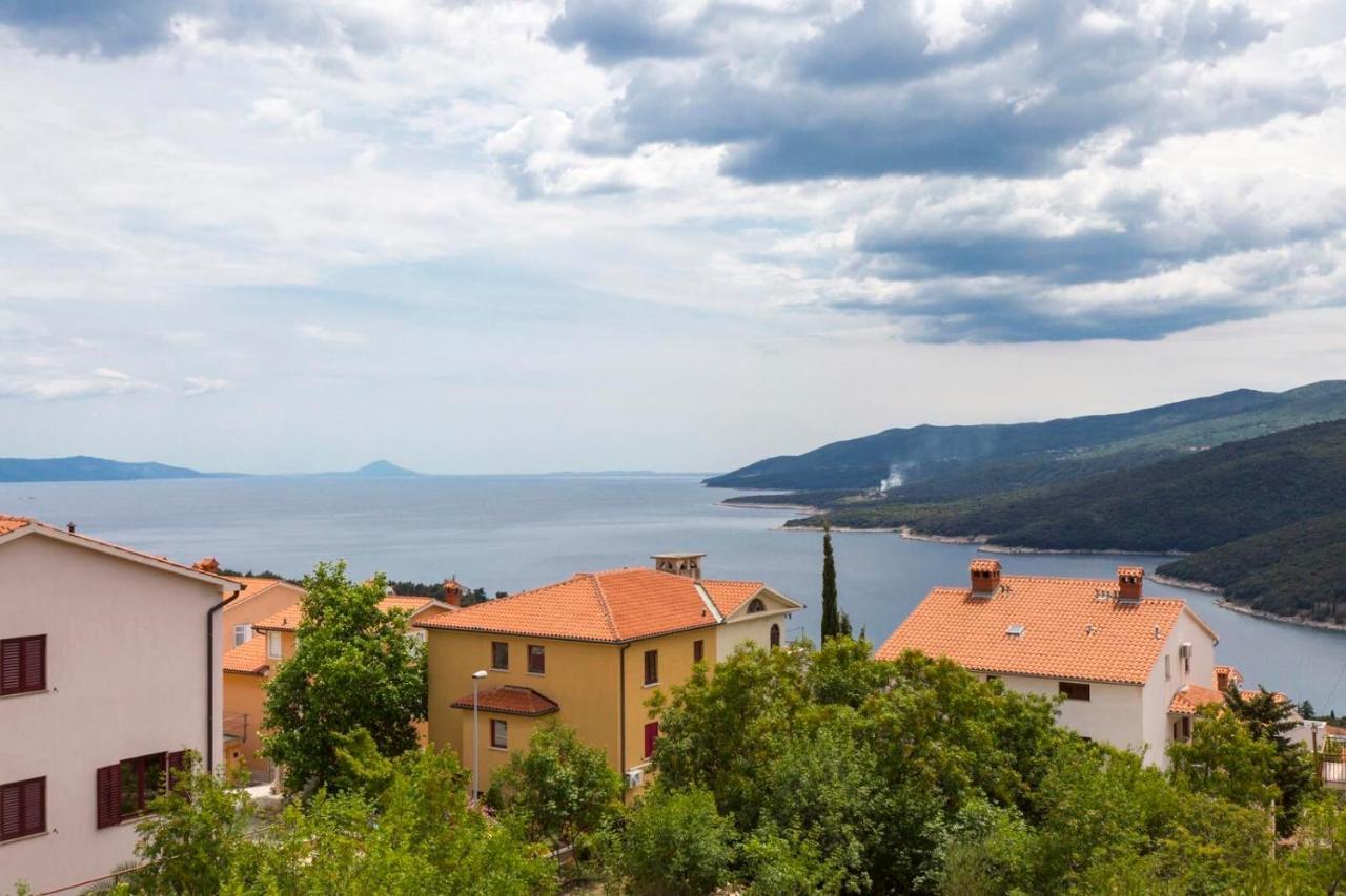 Apartment Aquamarine Rabac Exterior foto